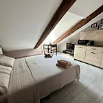 Casa Saluzzo - Porta Nuova F.s. Apartment Turin