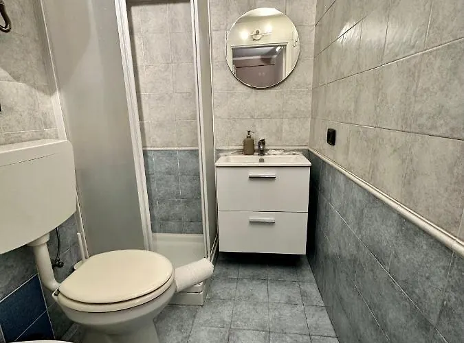 Casa Saluzzo - Porta Nuova F.s. * Turijn