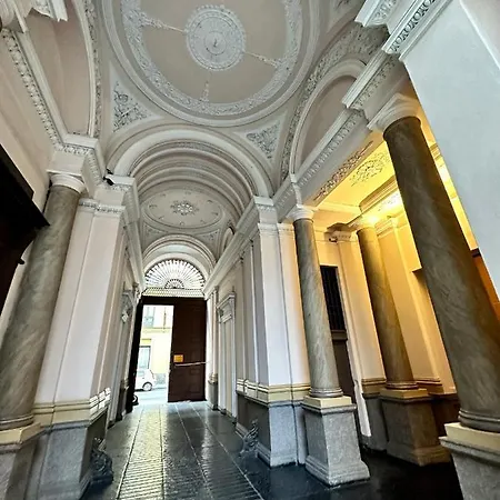 Casa Saluzzo - Porta Nuova F.s. *